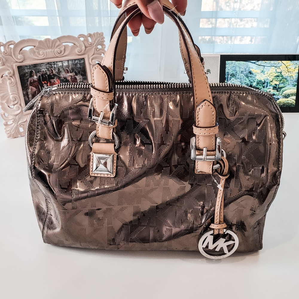 MICHAEL KORS GRAYSON MIRROR NICKEL LARGE SATCHEL